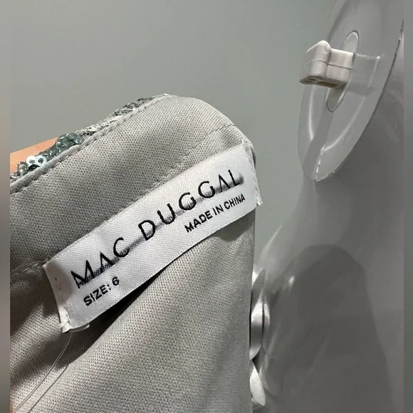 Mac duggul STERLING LONG SLEEVE DRESS - Picture 9 of 9